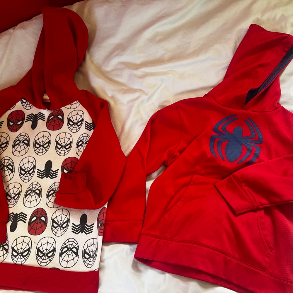 Red Spider-Themed Kids Hoodie Set